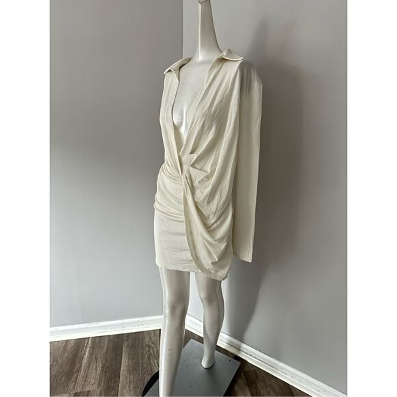 NWT Jacquemus La Robe Bahia Viscose Jersey Mini Dress Off White Medium $605 - Picture 4 of 9